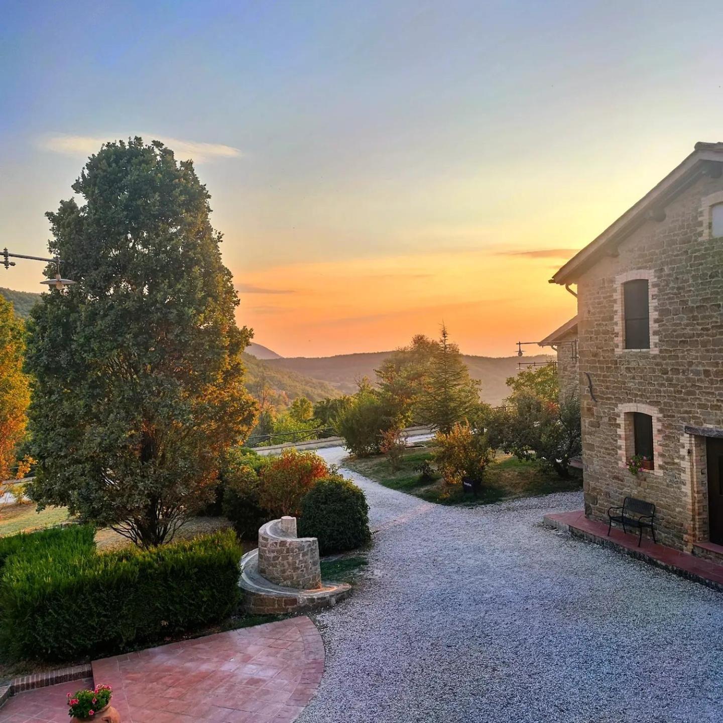 Agriturismo Le Case Asís Exterior foto